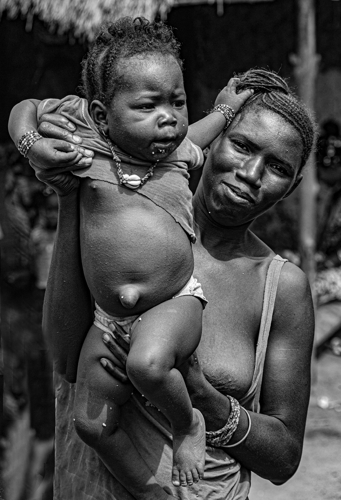 The Mother and Child - Richard Broom Photography